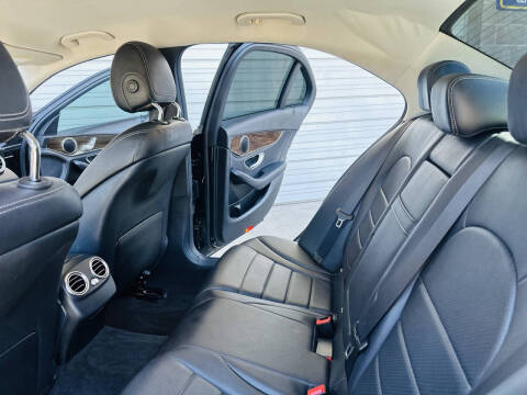 2015 Mercedes-Benz C-Class C 300