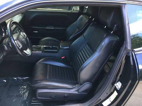 2012 Dodge Challenger SXT Plus