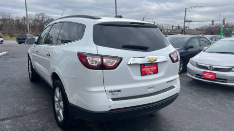 2016 Chevrolet Traverse LT