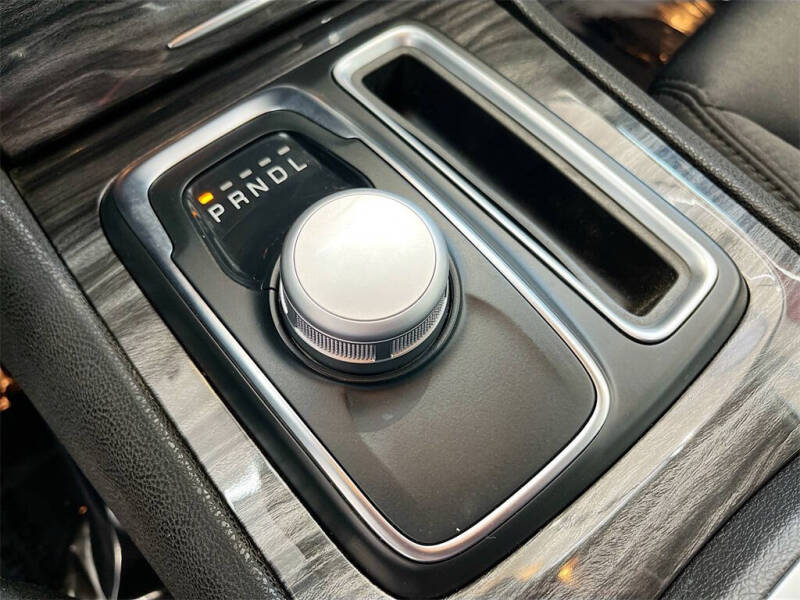 2022 Chrysler 300 Touring