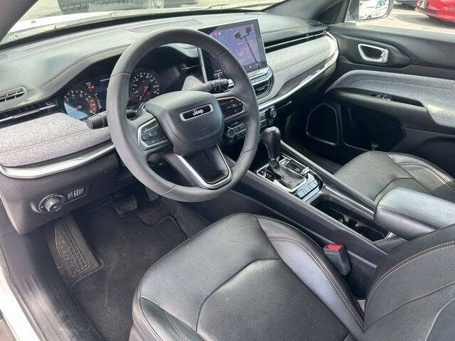 2023 Jeep Compass Latitude Lux