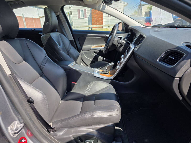 2016 Volvo S60 T5 Inscription