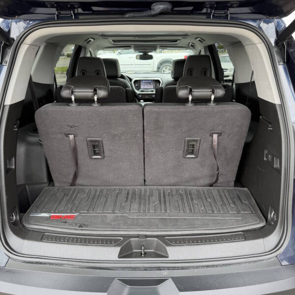 2017 GMC Acadia SLT-1