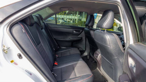 2017 Toyota Camry SE