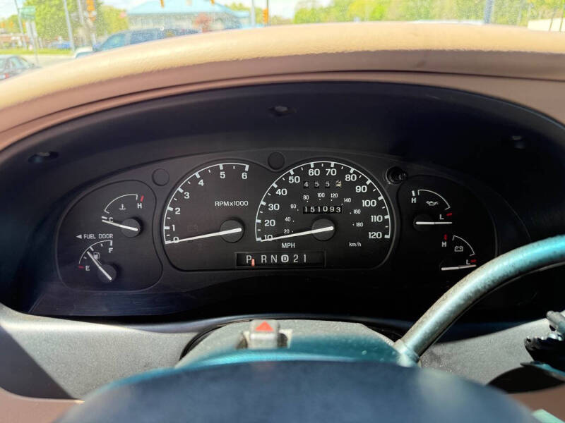 1998 Ford Explorer Eddie Bauer