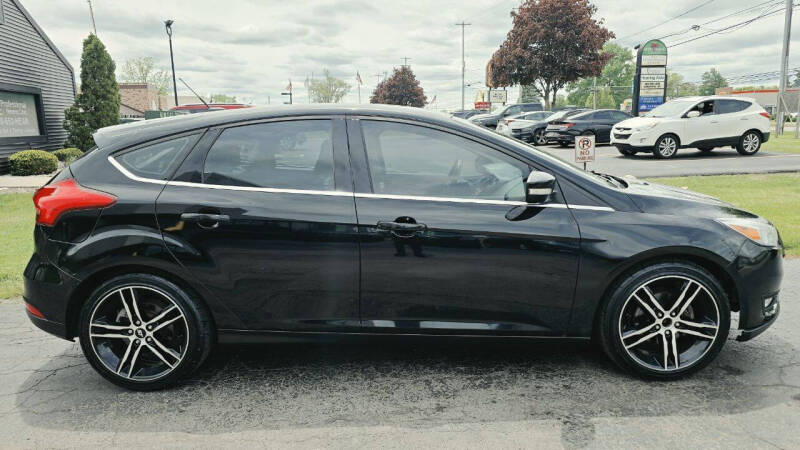 2017 Ford Focus Titanium