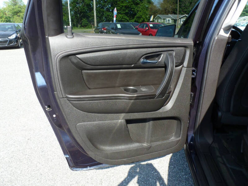 2015 GMC Acadia SLE-2