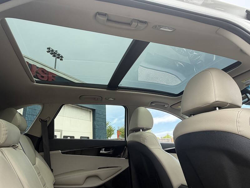 2020 Kia Sorento EX V6