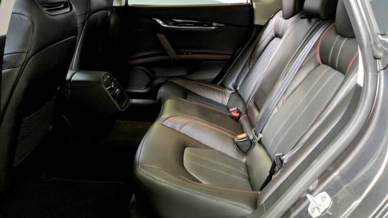 2017 Maserati Quattroporte S GranSport