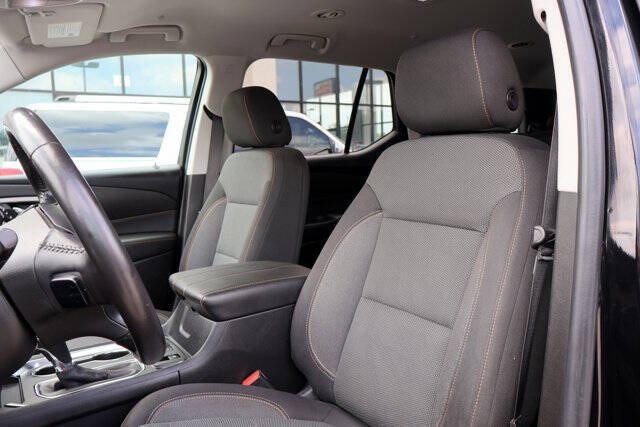 2020 Chevrolet Traverse LT Cloth