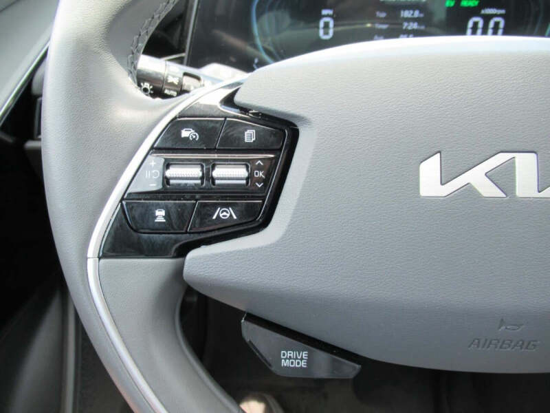 2025 Kia Niro EX Touring