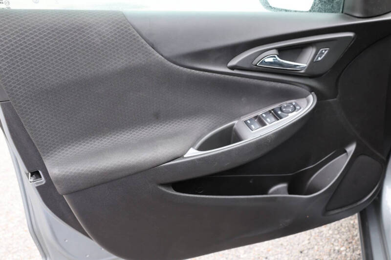 2025 Chevrolet Malibu LS