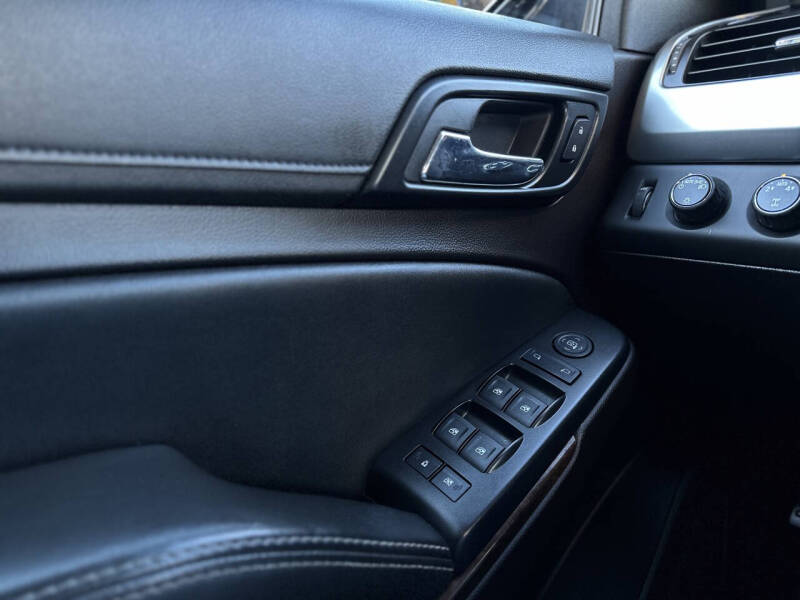 2016 Chevrolet Suburban LS