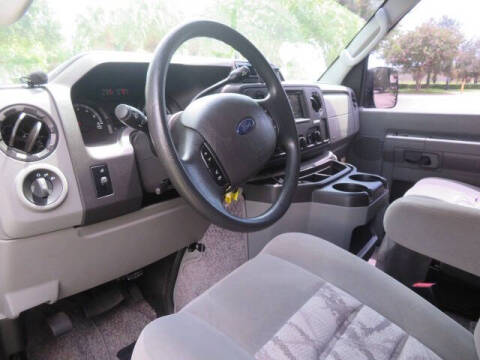 2013 Ford E-Series