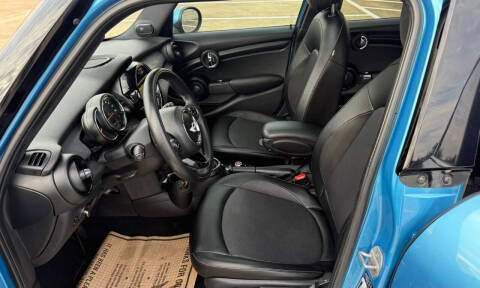 2015 MINI Hardtop 4 Door Cooper