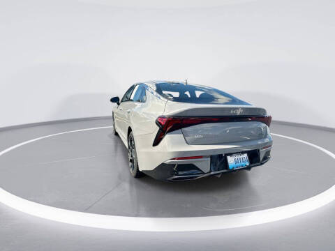 2025 Kia K5