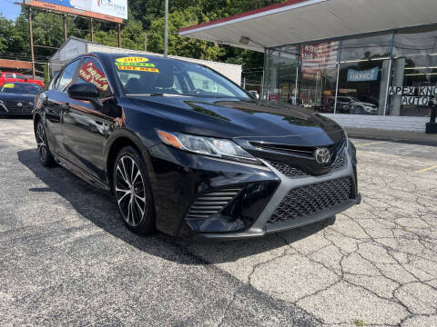 2019 Toyota Camry SE