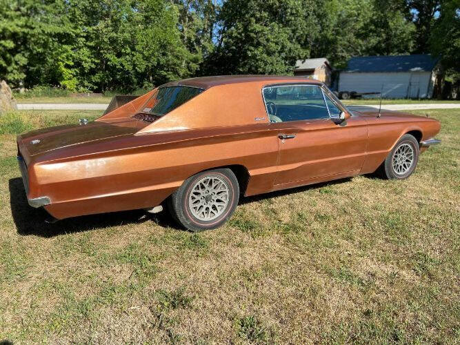 1966 Ford Thunderbird