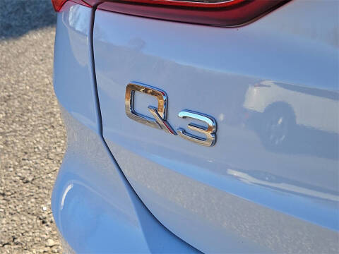 2023 Audi Q3 quattro S line Prem Plus 45 TFSI
