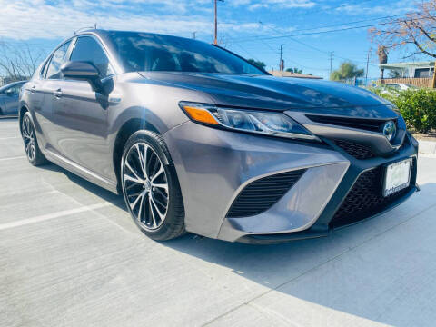 2018 Toyota Camry Hybrid