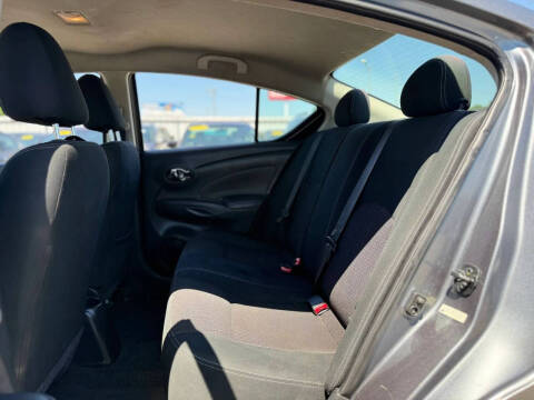 2018 Nissan Versa
