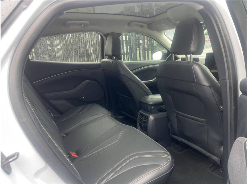 2021 Ford Mustang Mach-E