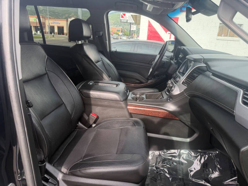 2017 GMC Yukon XL SLT