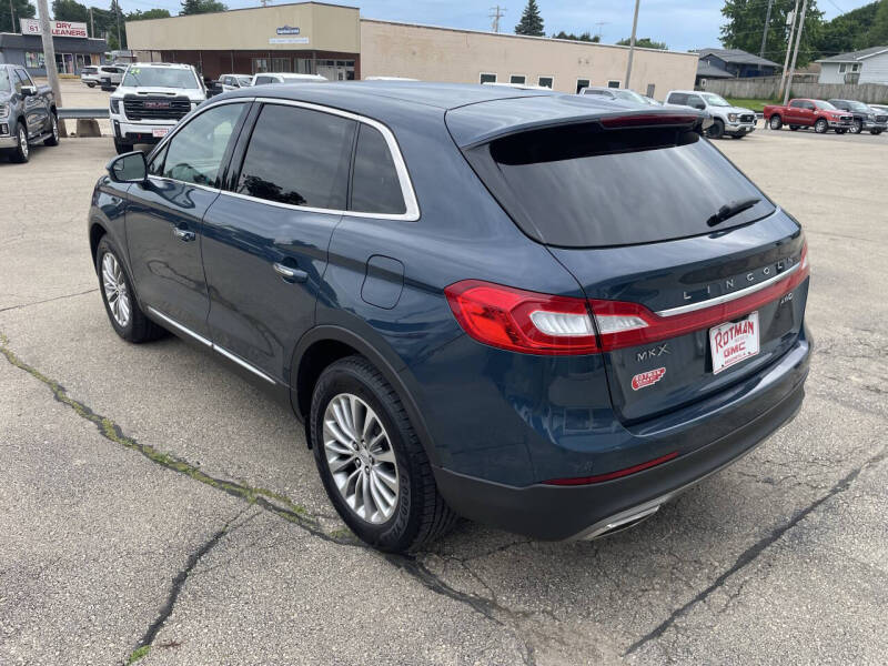 2016 Lincoln MKX Select