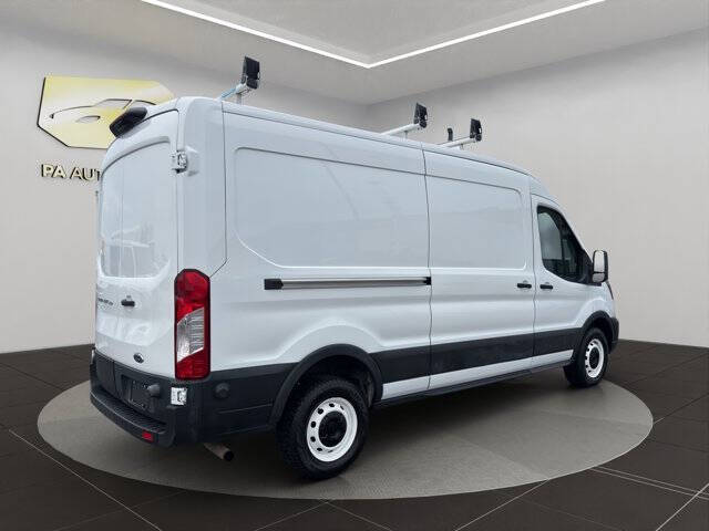2024 Ford Transit 250