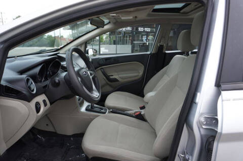 2017 Ford Fiesta SE