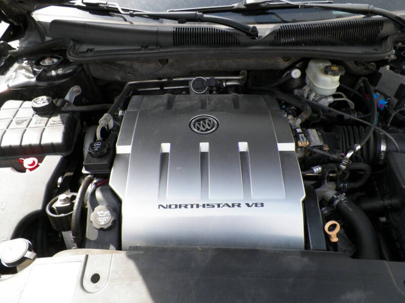 2011 Buick Lucerne Super