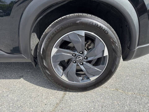2024 Nissan Rogue SV