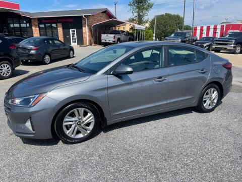 2020 Hyundai Elantra for sale at Modern Automotive in Spartanburg SC