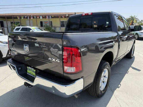 2023 RAM 1500 Classic SLT