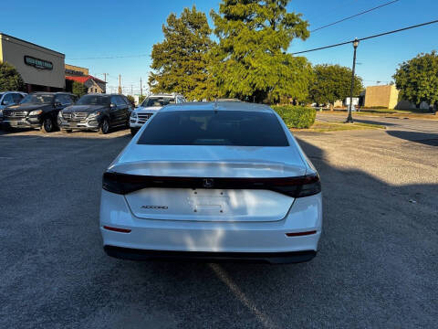 2023 Honda Accord EX