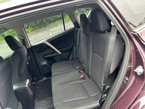 2016 Toyota RAV4 LE