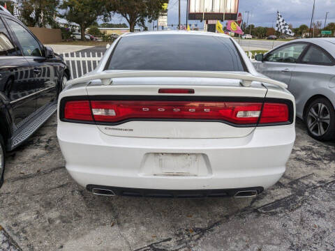 2014 Dodge Charger SE