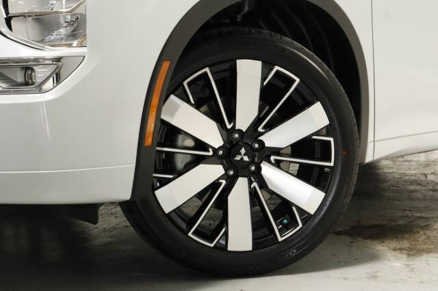 2026 Mitsubishi Outlander SEL