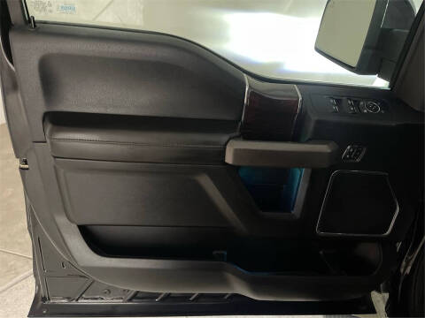 2017 Ford F-150 Platinum