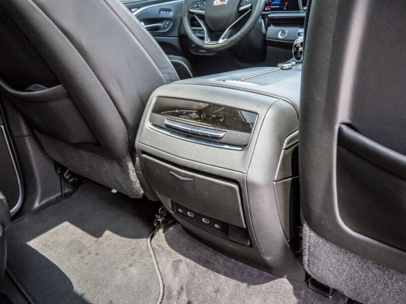 2023 Cadillac Escalade-V