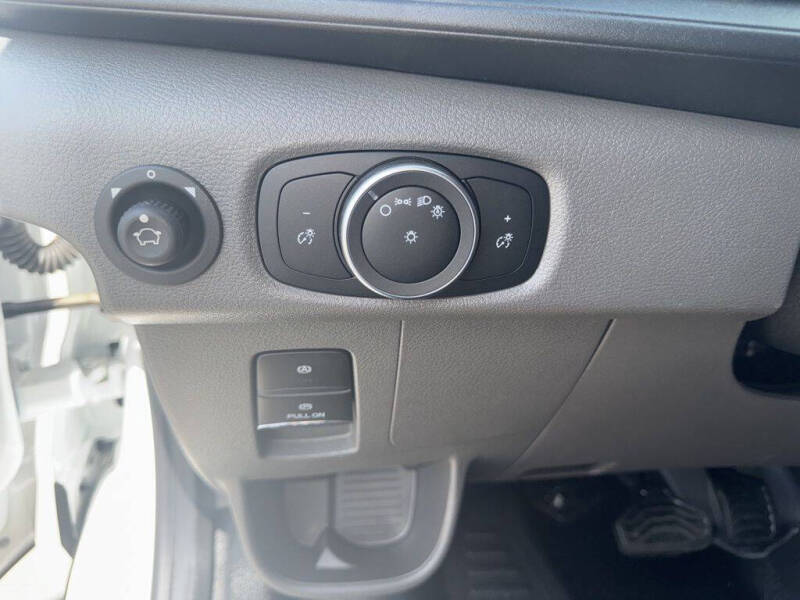 2025 Ford Transit 250