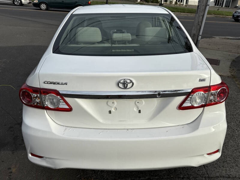 2012 Toyota Corolla LE