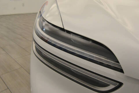 2022 Genesis GV70 2.5T Standard