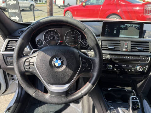 2017 BMW 3 Series 330i