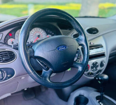 2003 Ford Focus ZX3