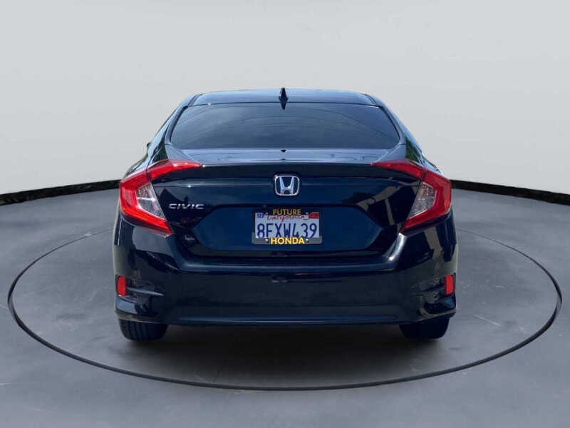 2018 Honda Civic EX