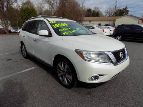 2015 Nissan Pathfinder Platinum