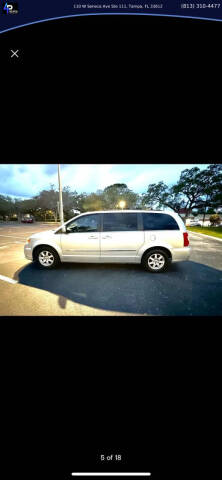 2012 Chrysler Town and Country Touring