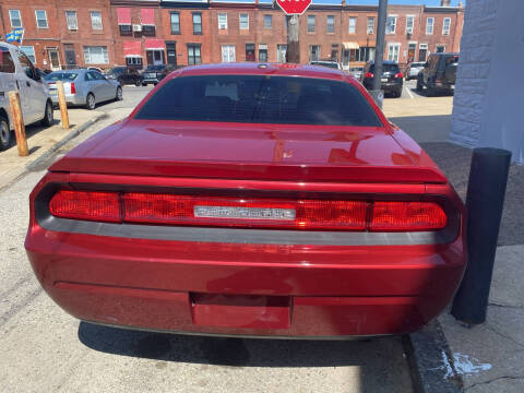 2010 Dodge Challenger SE