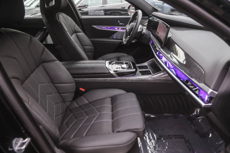 2025 BMW i7 eDrive50